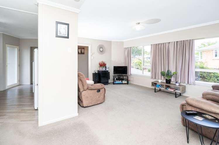 43 Lewis Street Glenview_8