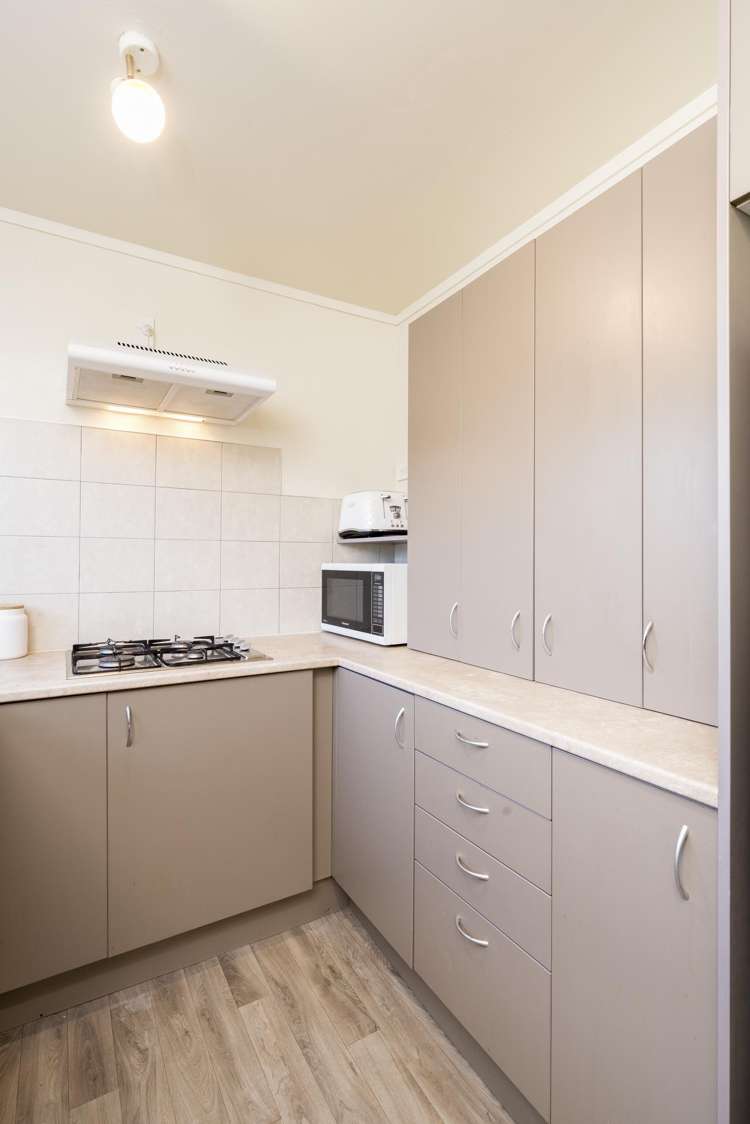 1/217 Swanson Road Henderson_27