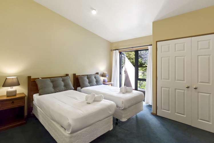 8 Chandler Lane Fernhill/Sunshine Bay_13