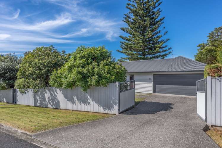 15 Shelly Bay Road Beachlands_16