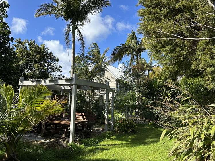 21 Lake Road Awanui_9