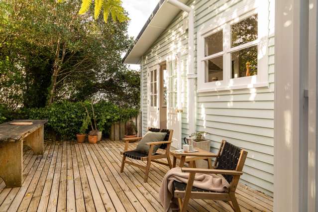 2 Paparangi Crescent Paparangi_3