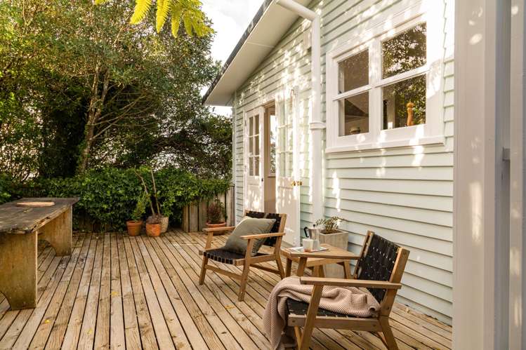 2 Paparangi Crescent Paparangi_3