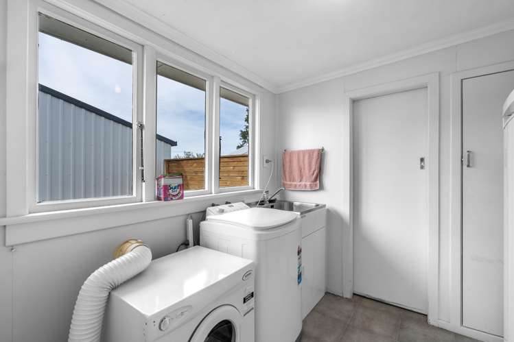 77 Stobo Street Grasmere_14