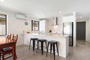 15 Perla Road_3