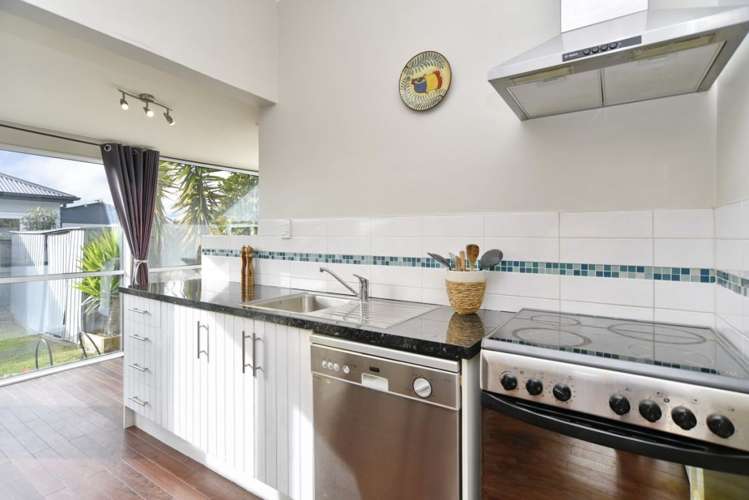 49 Mackenzie Avenue Woolston_9