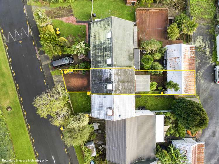 5/106 West Coast Road Glen Eden_13