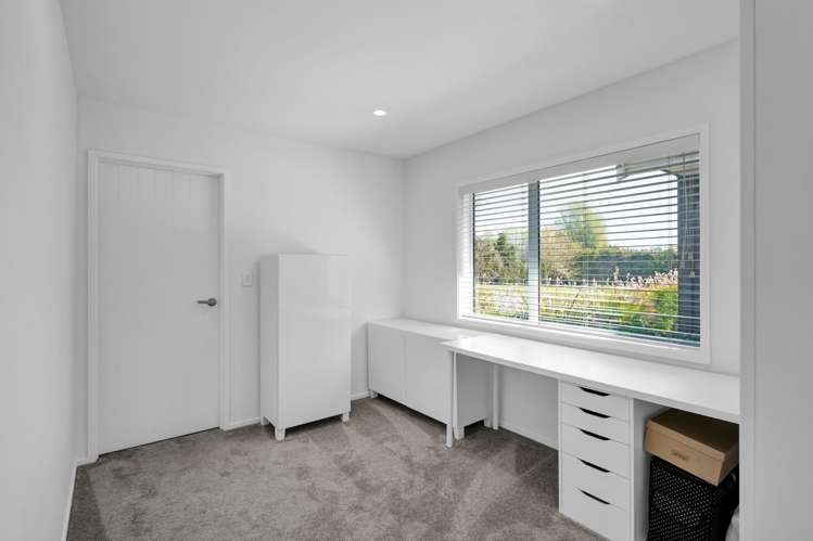1371 Egmont Road Egmont Village_21