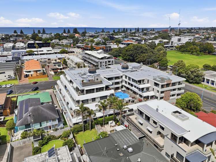 408/36 Victoria Road Mount Maunganui_24
