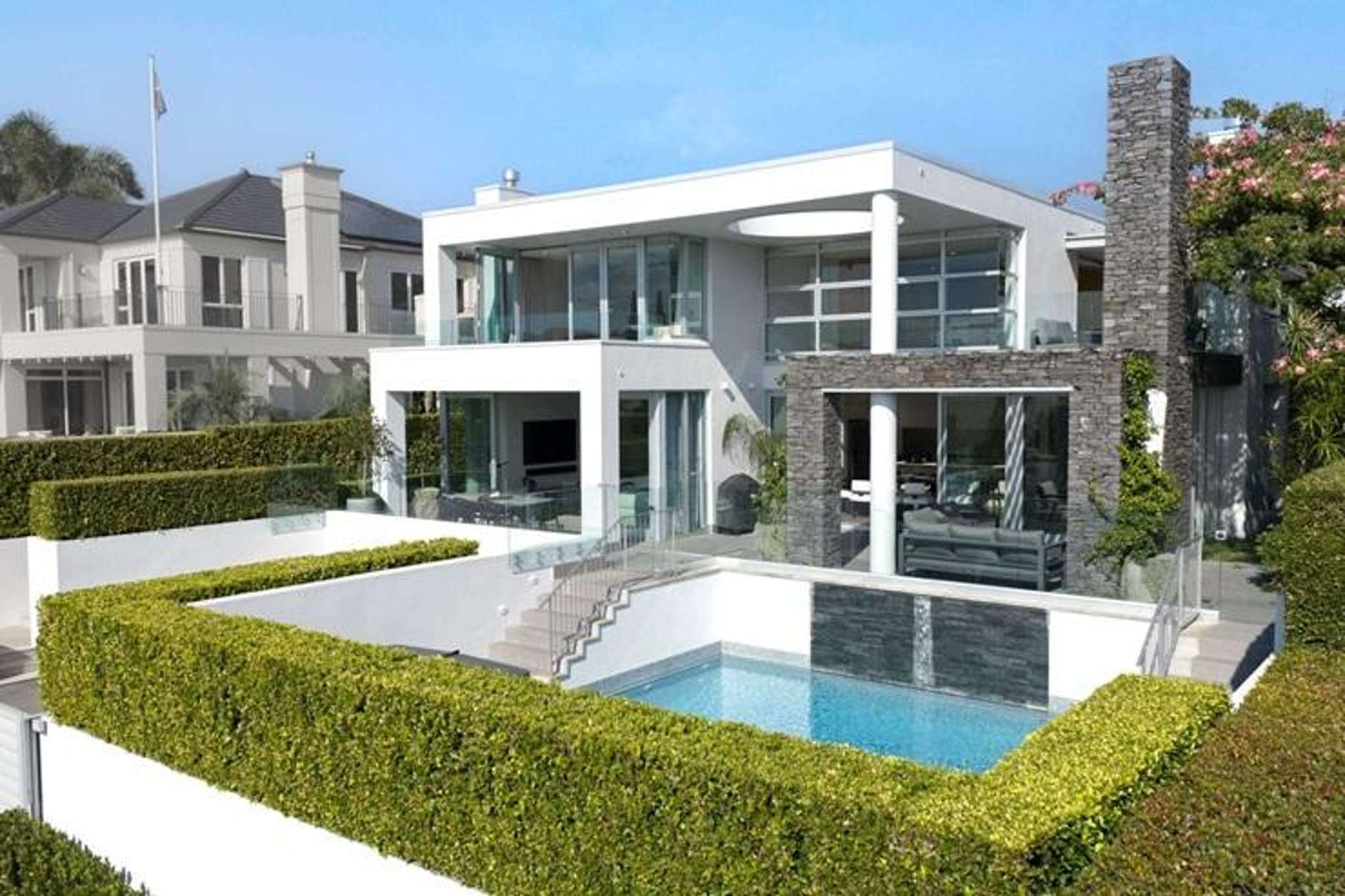 I’ve got $10m to spend - find me a home: How the ultra-wealthy go real estate shopping
