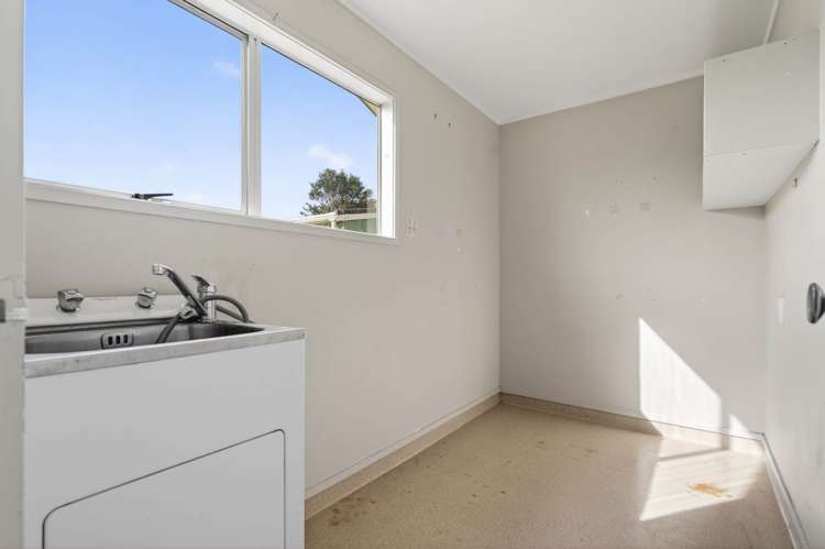 13 Rakatau Place Ruakaka_14