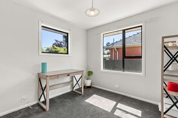 63 Basingstoke Street Aranui_11