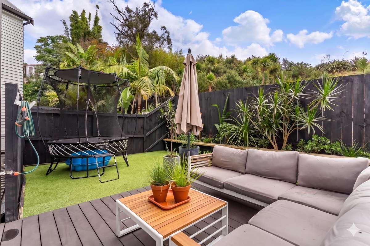 33/27 Powell Street_0