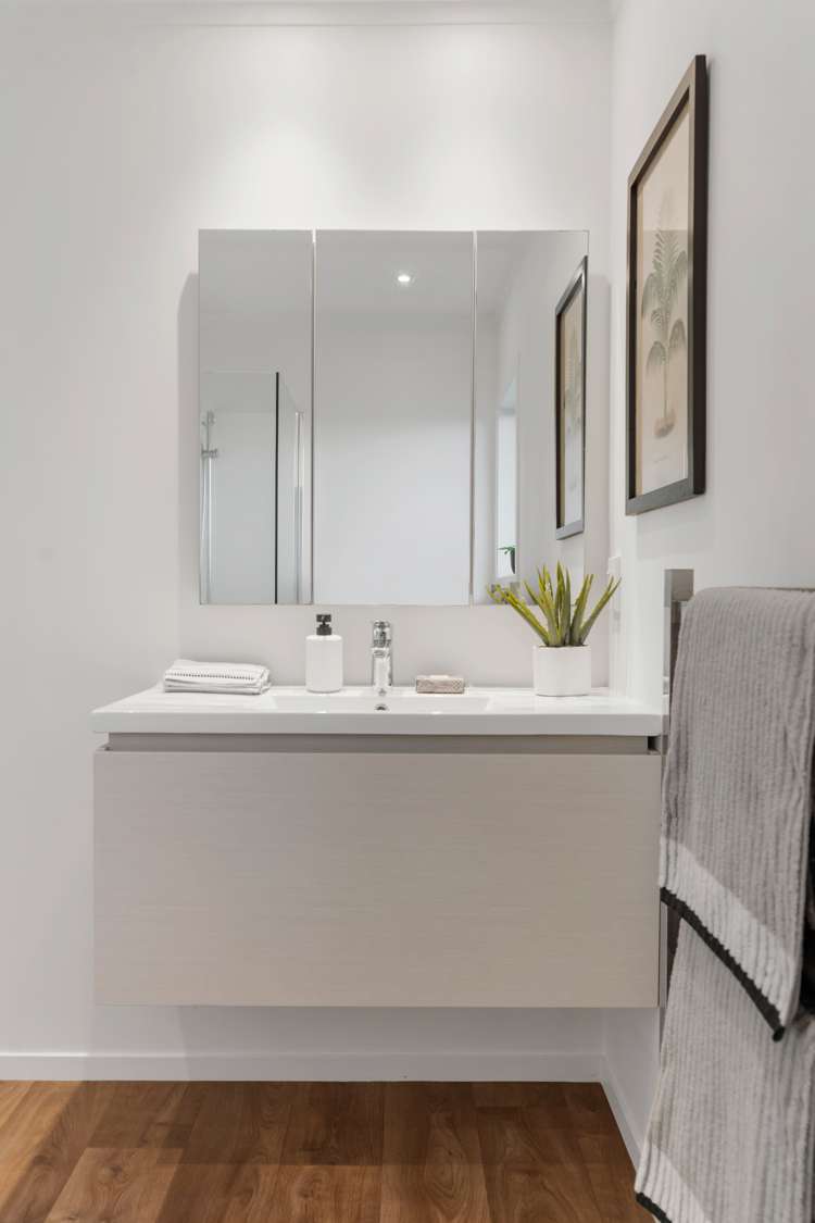 43 Ripon Crescent Meadowbank_9