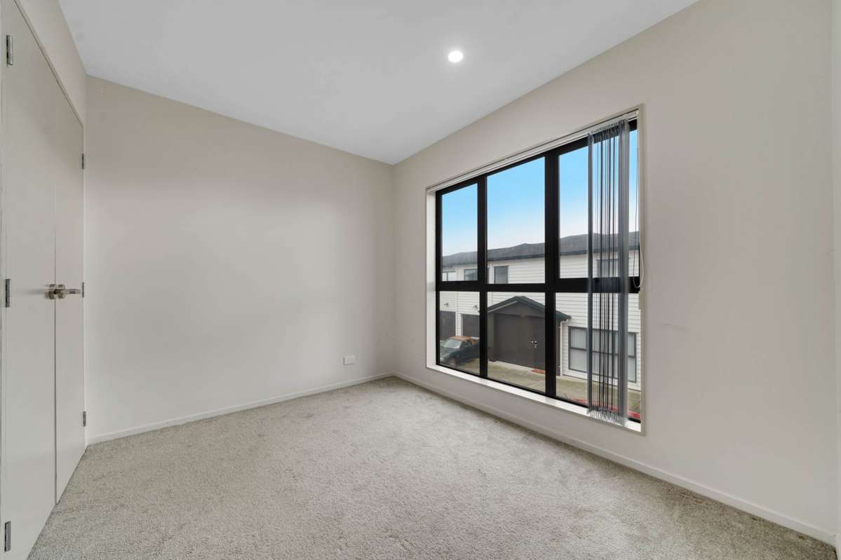 151D Russell Road_3