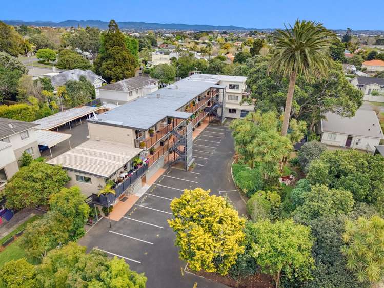 7/43 Woodward Road Mount Albert_19