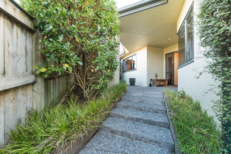 8 Greenwood Place Fitzherbert_3