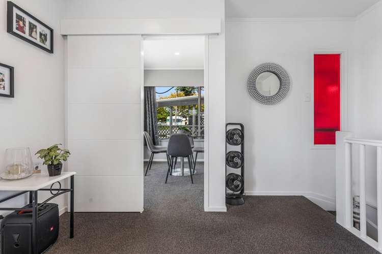 1/8 Phillipa Place Browns Bay_2