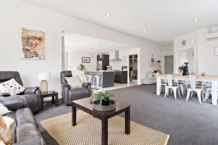 48 West Thompson Street Leamington_3