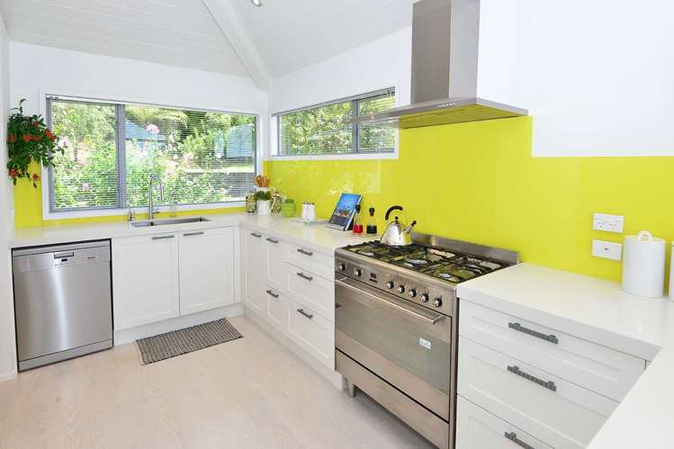 117 Waldorf Crescent Orewa_8