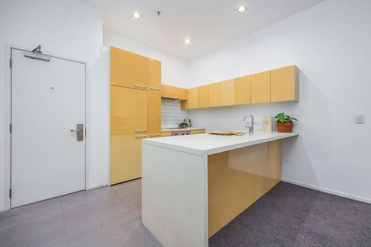 3J/14 Upper Queen Street Auckland Central_9