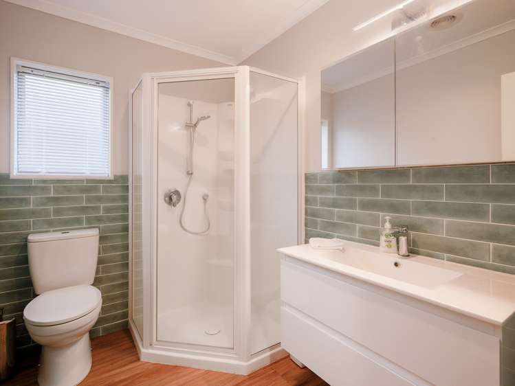 19 Oriental Parade Papamoa_14