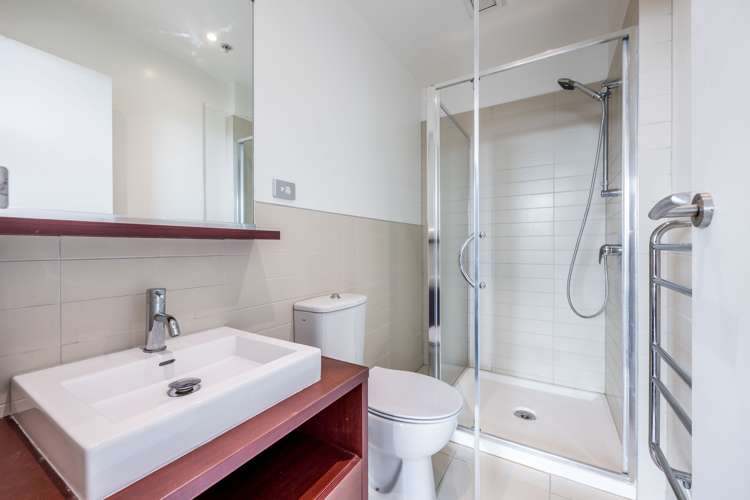 708/2 Beach Road Auckland Central_14