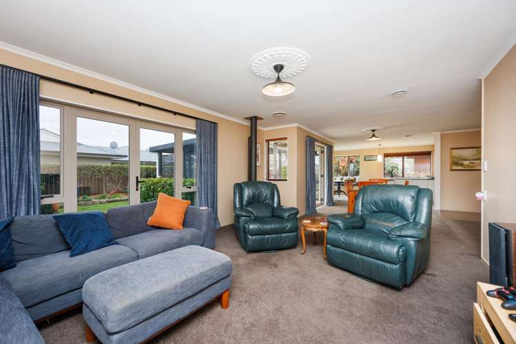 23 Norfolk Crescent Feilding_2