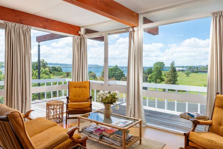 24 Pokaka Crescent Wharewaka_5