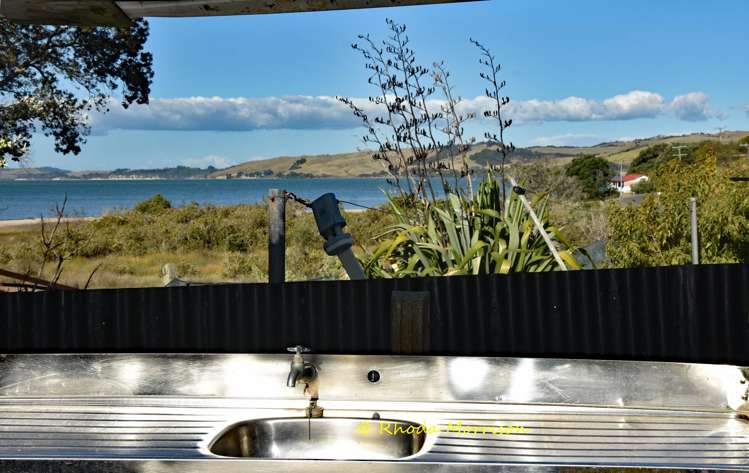 1 Sandy Beach Road Tinopai_9