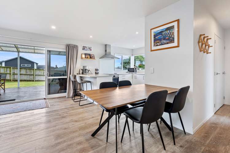 12 Dune Lake Place Ruakaka_11