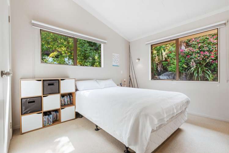 1/16 Isobel Street Acacia Bay_19