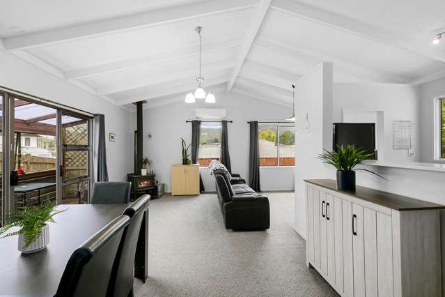 7 Waipuna Grove Stokes Valley_4