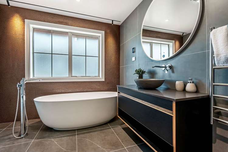 7 Luff Place Long Bay_10