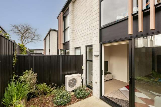 11/1460 Cameron Road Greerton_1