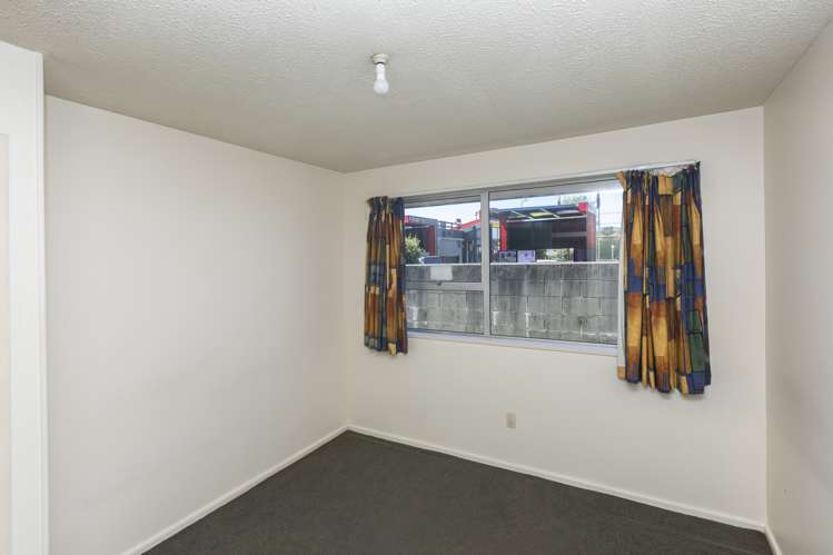 2/8 Sylvan Street Hillmorton_6