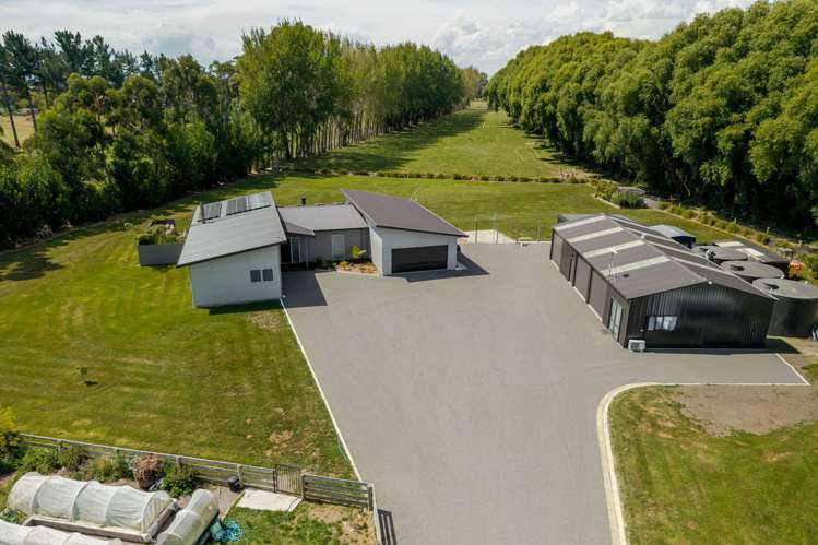 299 Reid Line East Colyton_36