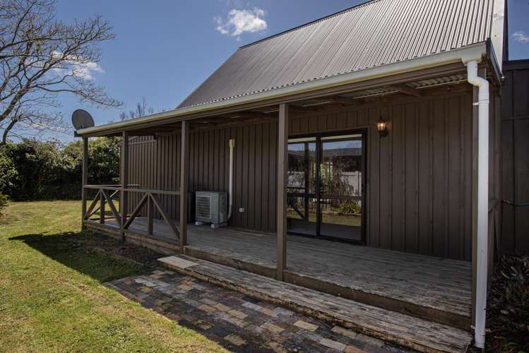 2 Sunset Way Ruakaka_12