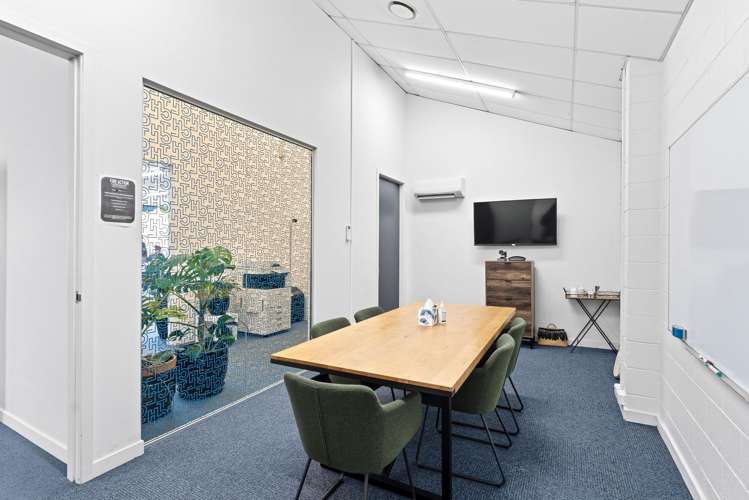 8 Bath Street Levin_1
