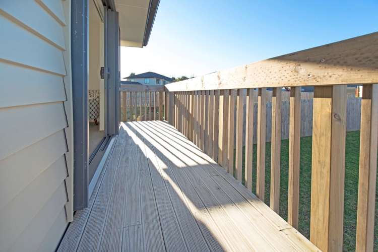 8 Maylee Crescent Gulf Harbour_24