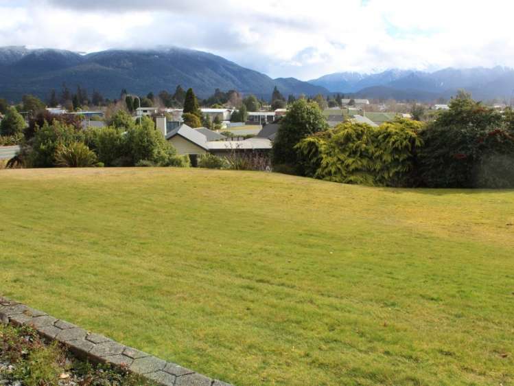 5 Burnby Place Te Anau_8