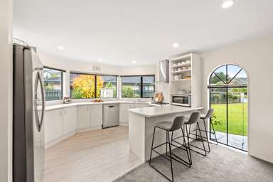 31 Mary Huse Grove_1