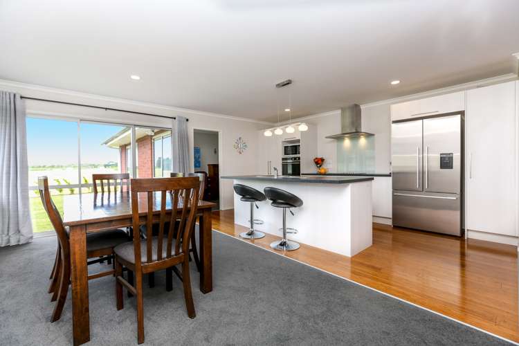 14 Ryder Drive Waiwhakaiho_25