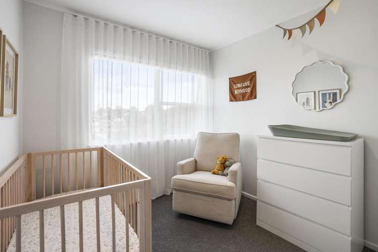 89 Fairclough Road Beach Haven_13