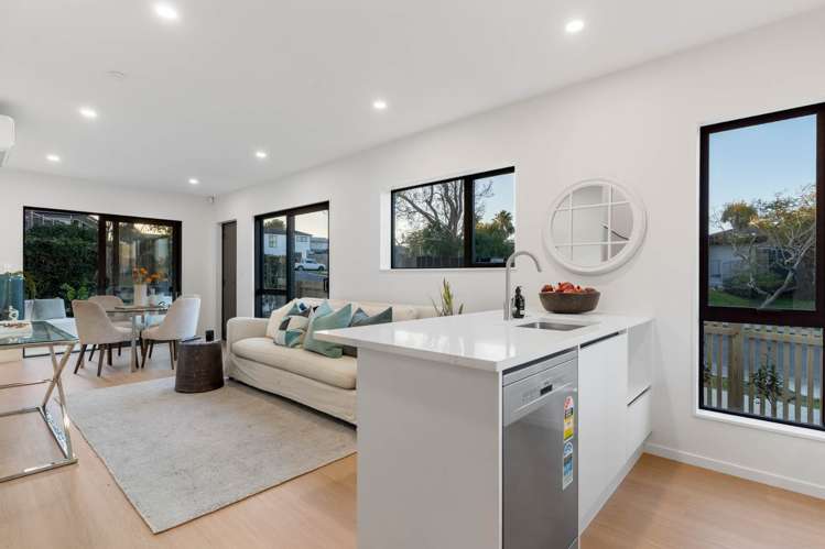 4/5 La Perouse Street_3
