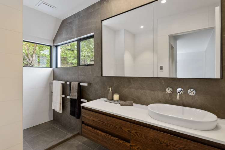 15 Woodlau Rise Huntsbury_13