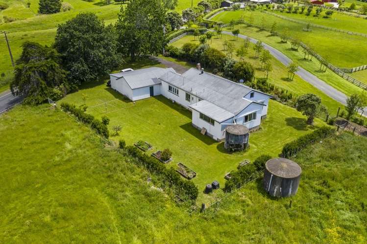 777 North Road Clevedon_4