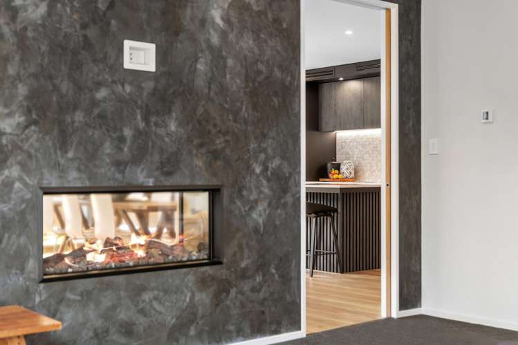 22A Wroxton Terrace Merivale_14