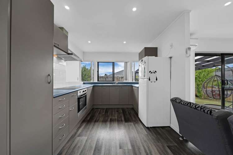 2 Pantera Way Hill Park_15