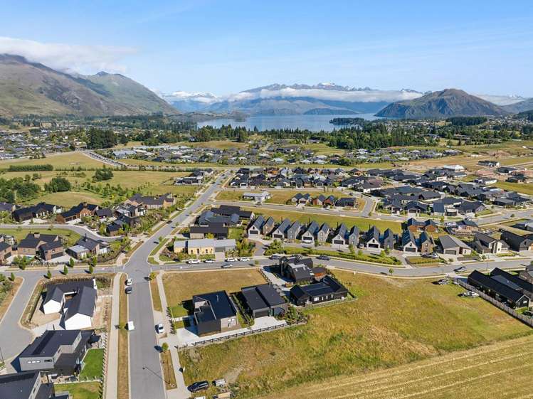 21A Deans Drive Wanaka_19